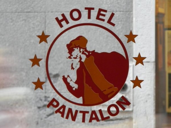 Hotel Pantalon