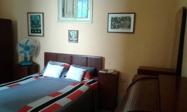 Centrally located house & hostel