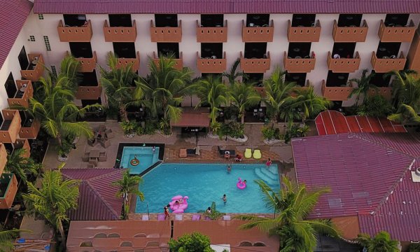 Cocco Resort Hotel