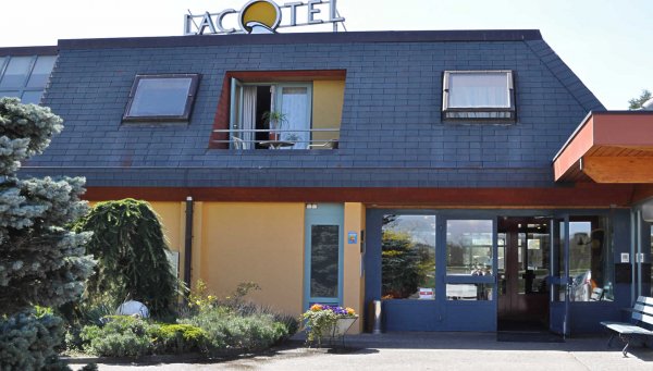 Hotel Lacotel
